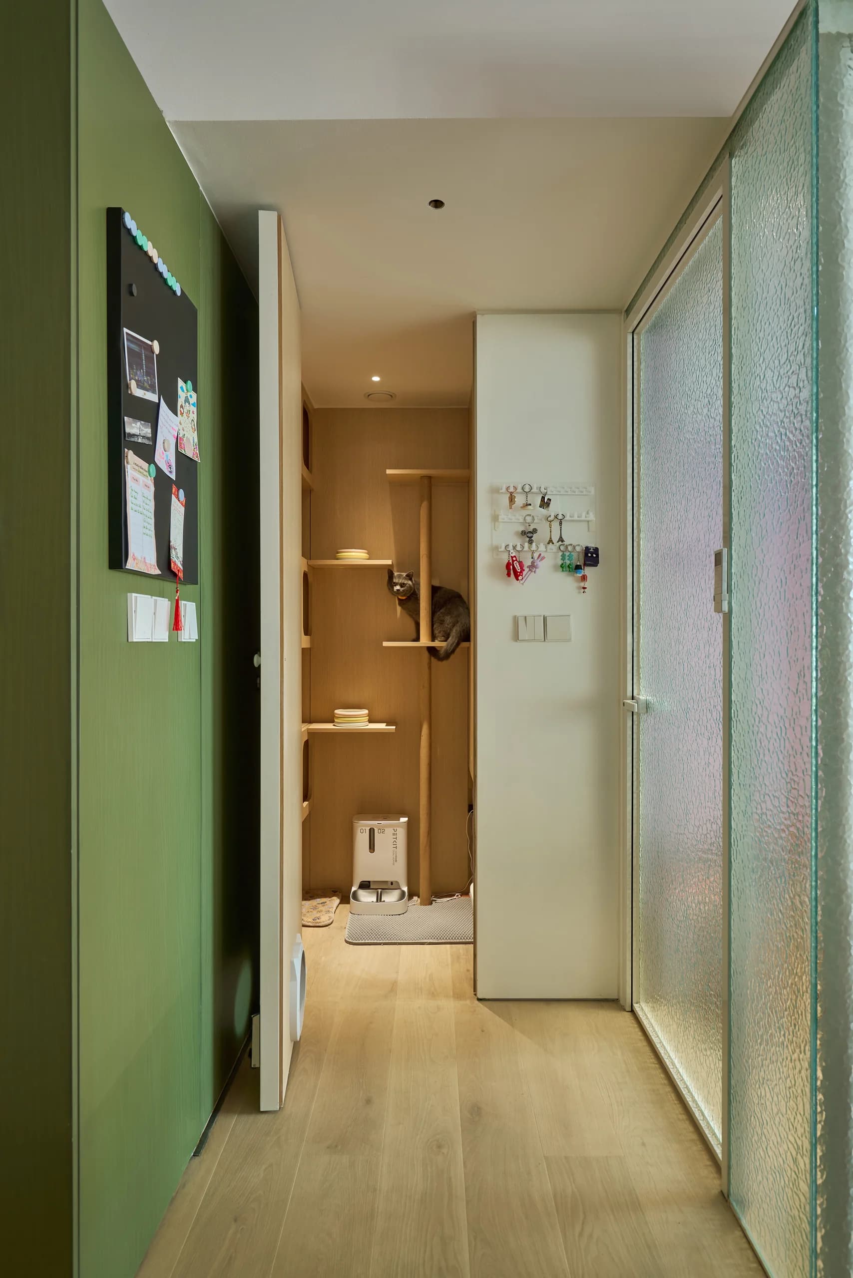 DAU Apartment — photograph 12