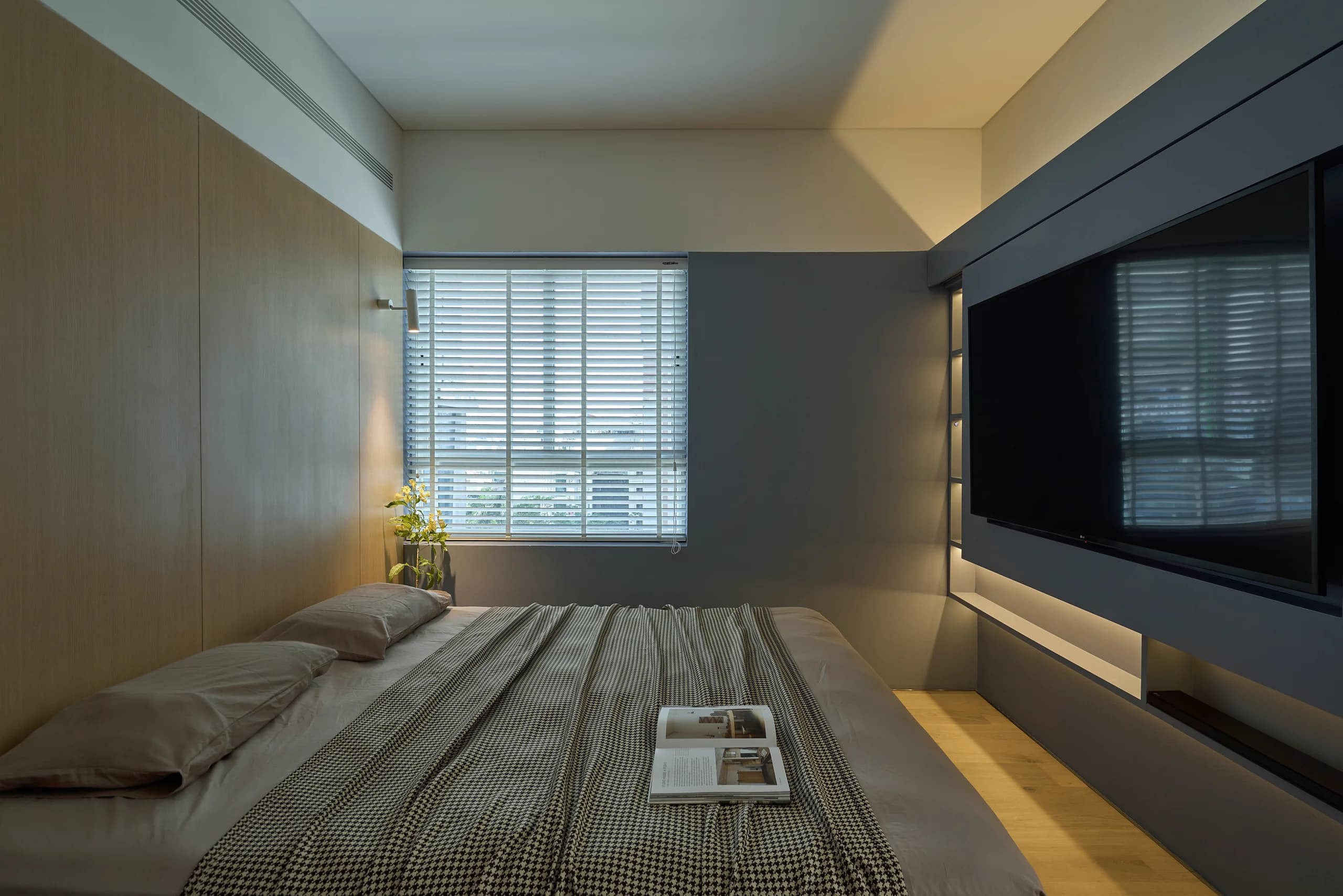 DAU Apartment — photograph 14