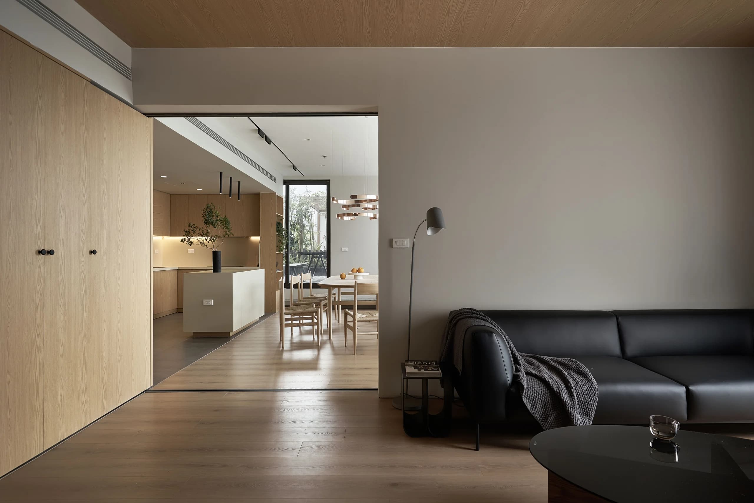 Ecopark Apartment — photograph 7