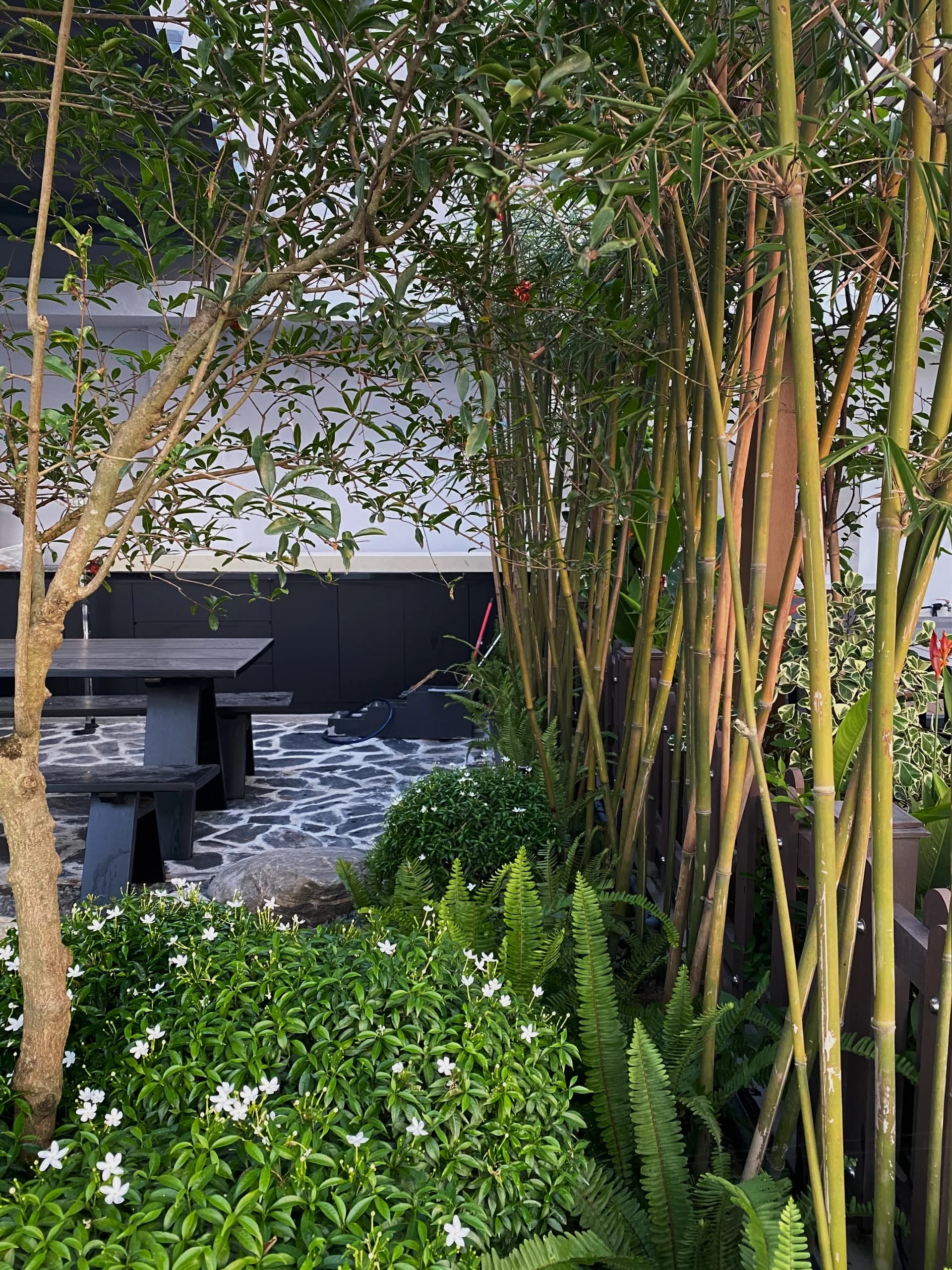 Ecopark Apartment — photograph 12