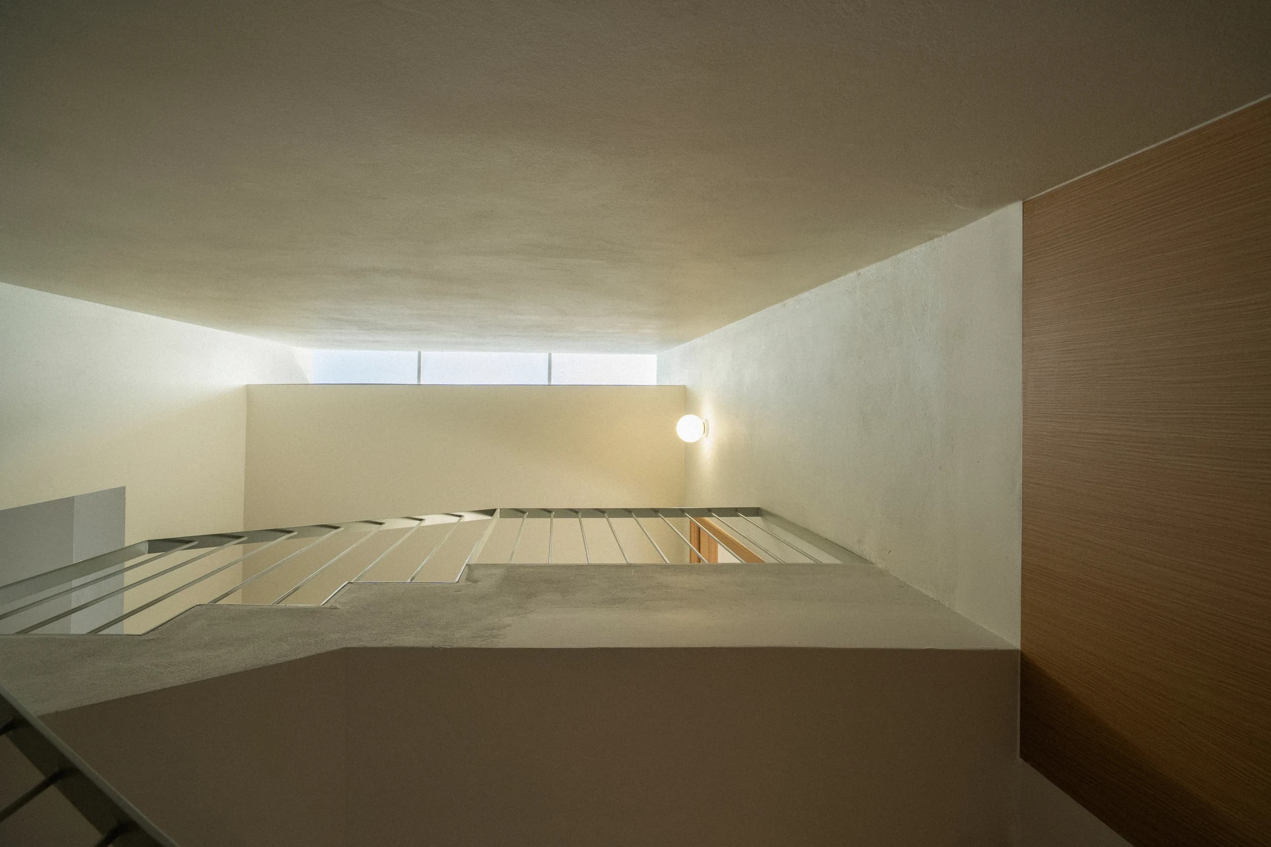 Long Bien House — photograph 11